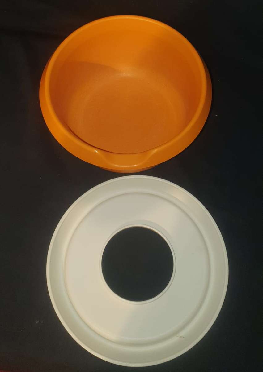 Vintage Tupperware mixing bowl