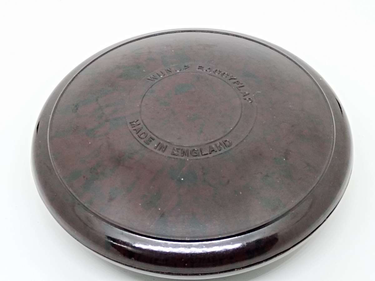Vintage Bakelite Wunup 'baccyflap' tobacco case