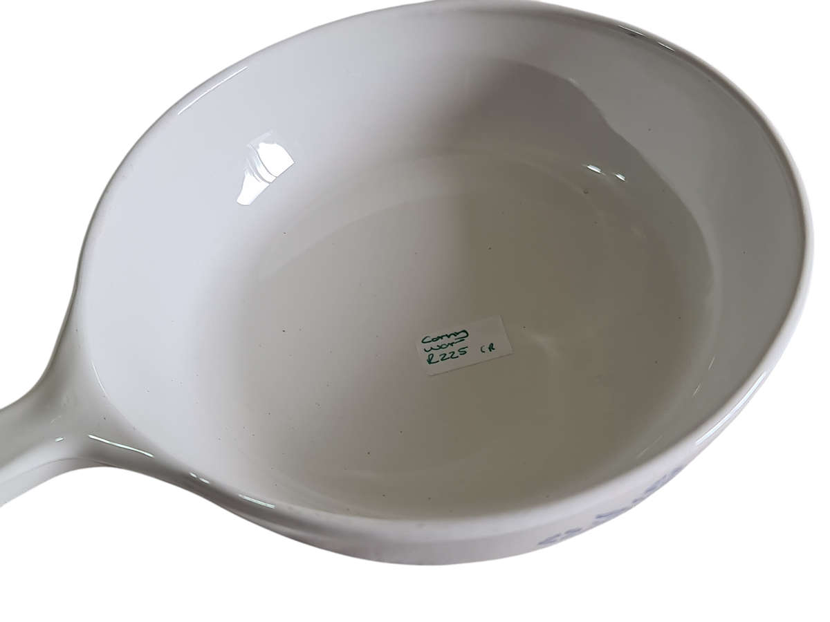 6 1/2 inch Corningware bowl with lid