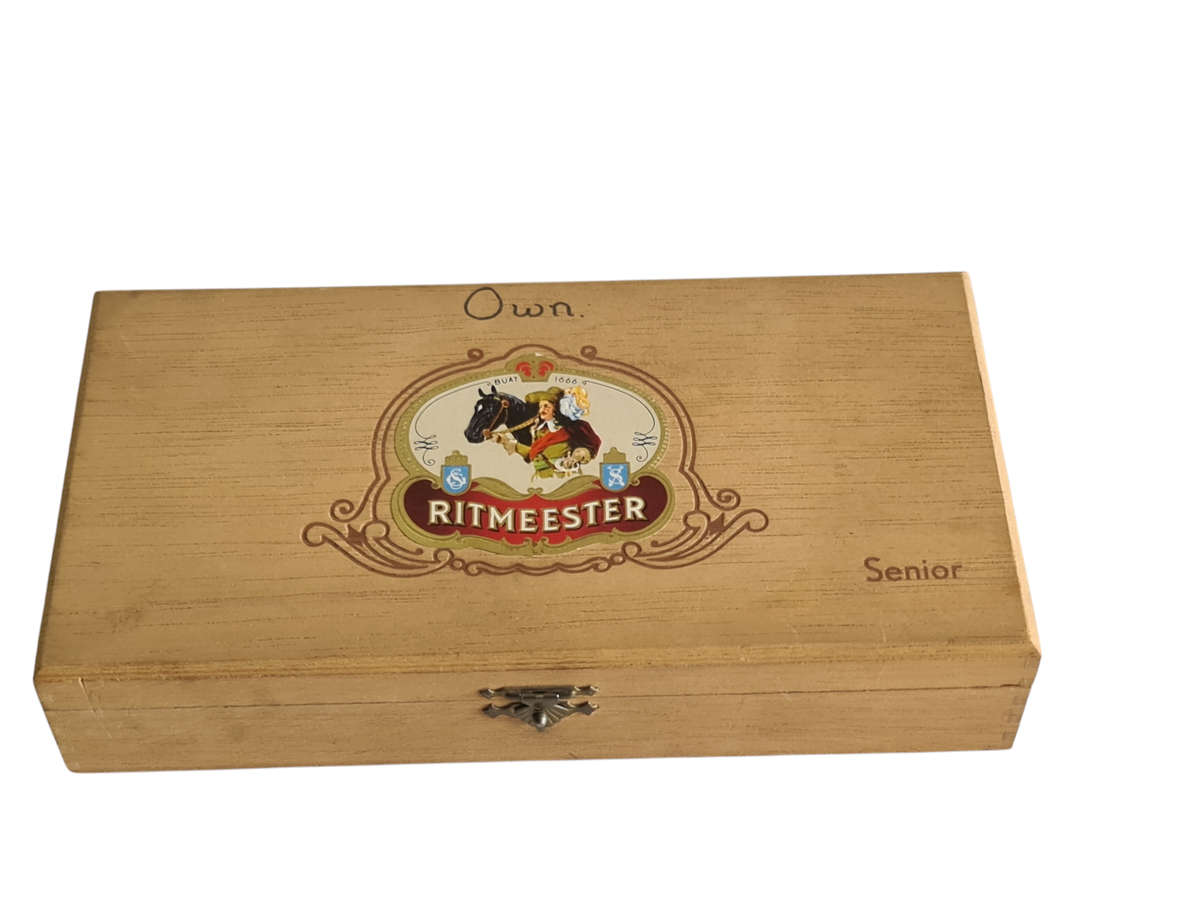 Ritmeester Cigar box