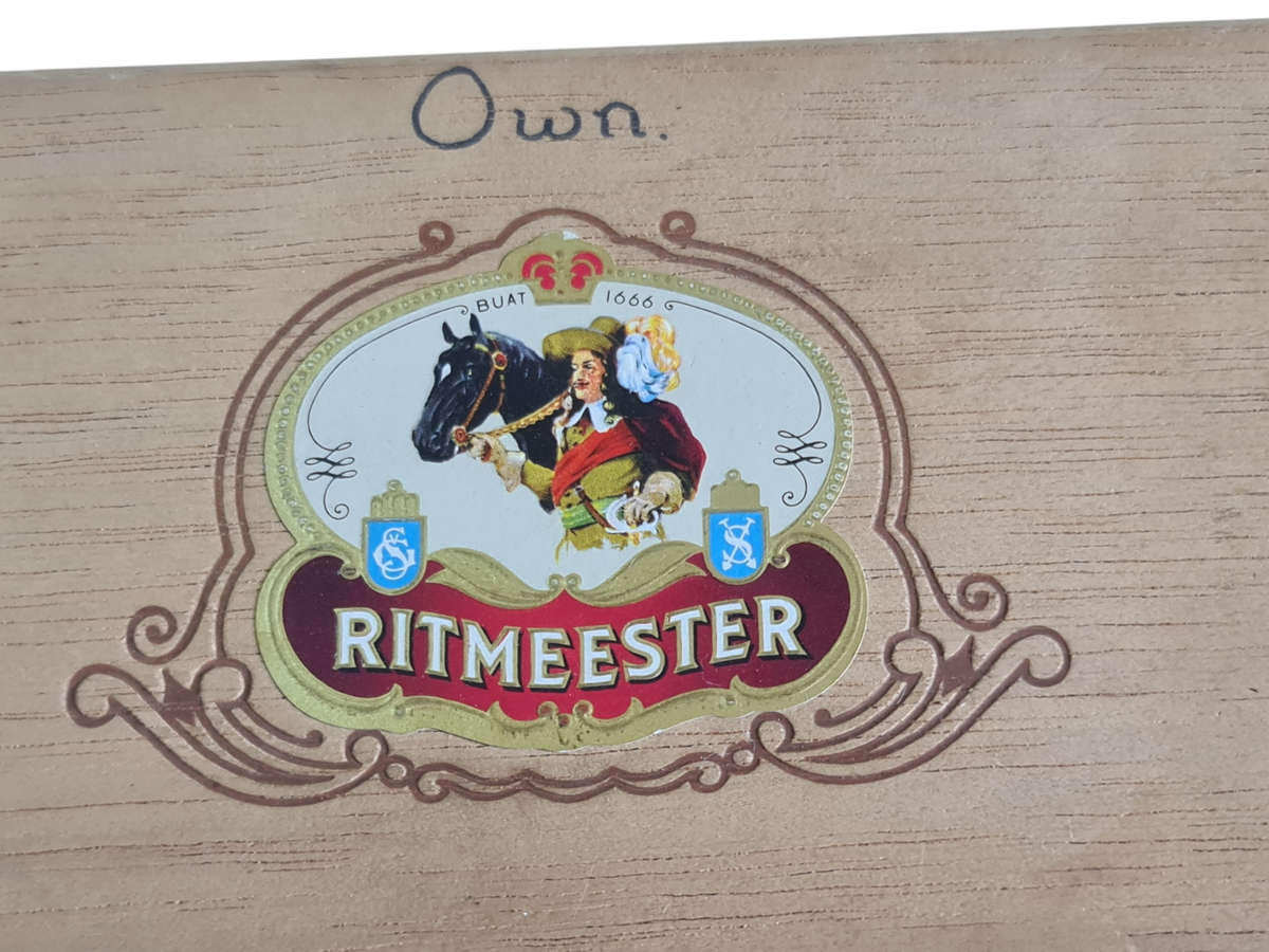 Ritmeester Cigar box