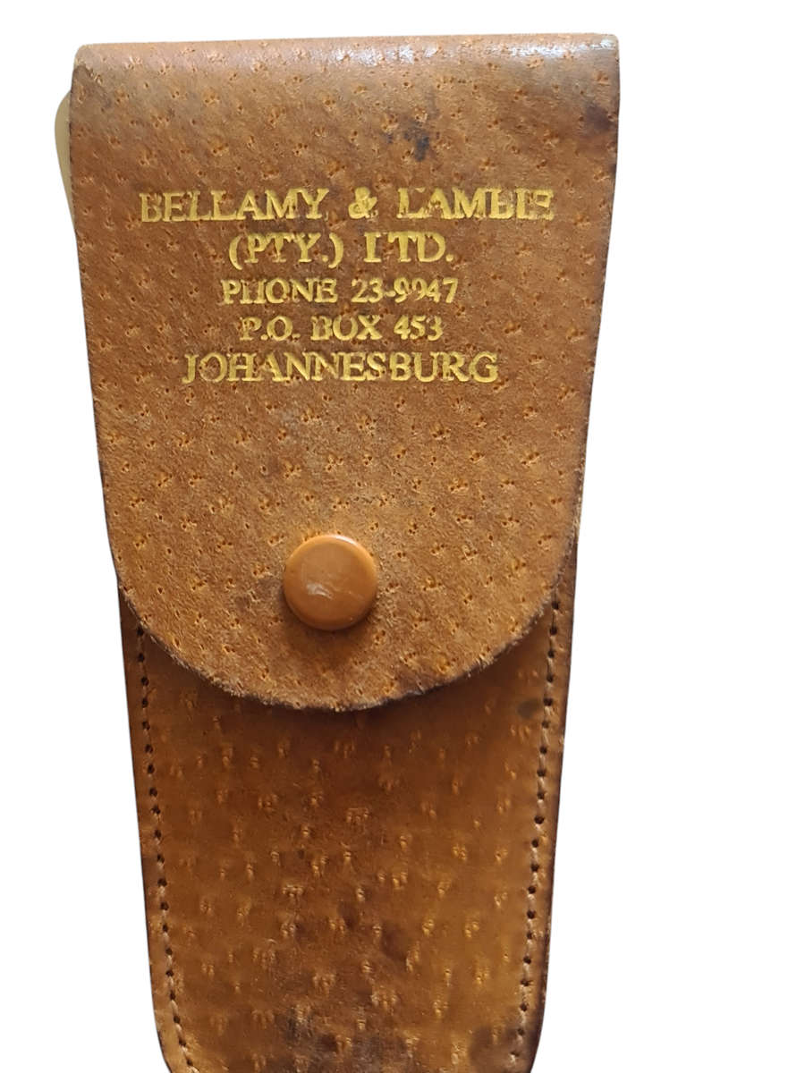 Vintage traveling manicure set in Leather poach. England