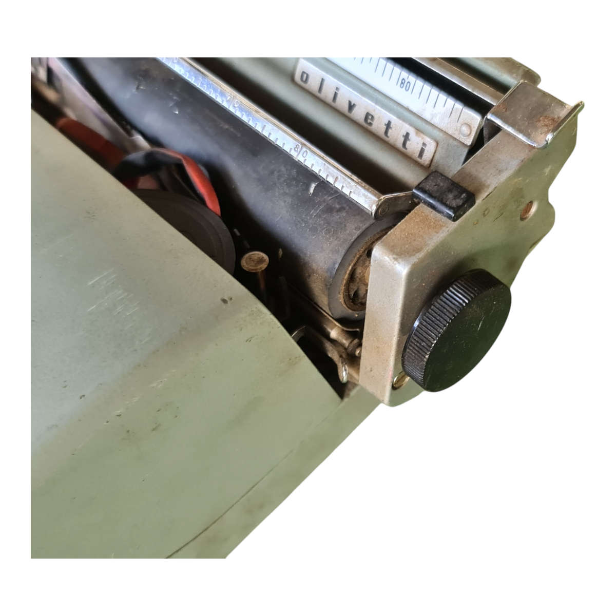 Olivetti Lettara 32 Typewriter