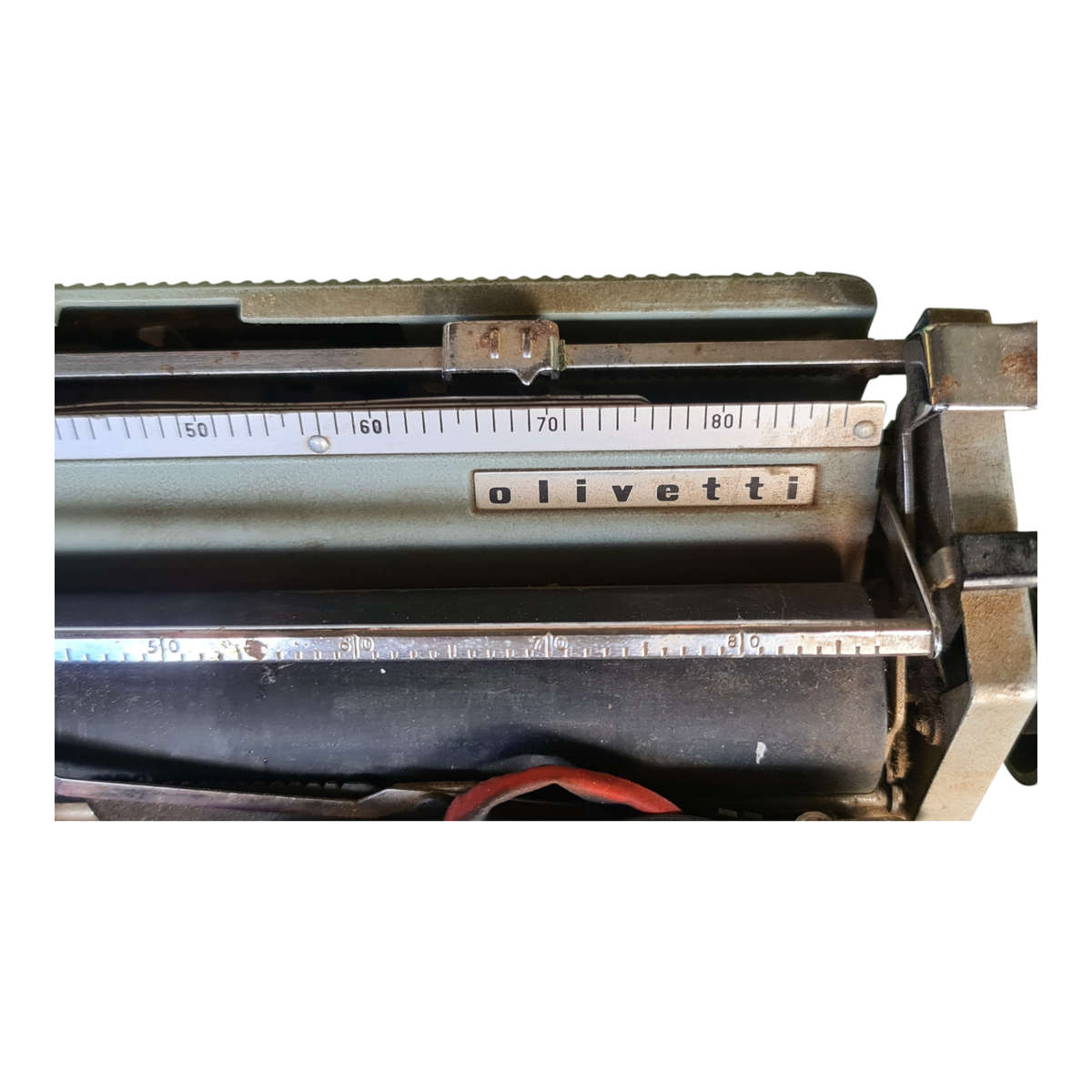 Olivetti Lettara 32 Typewriter