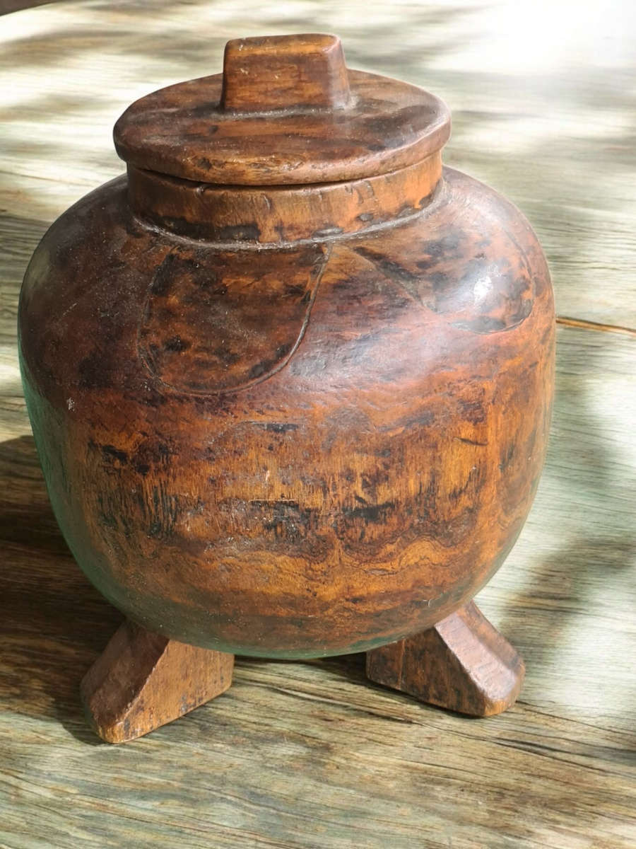 African: Vintage Wooden Stock pot