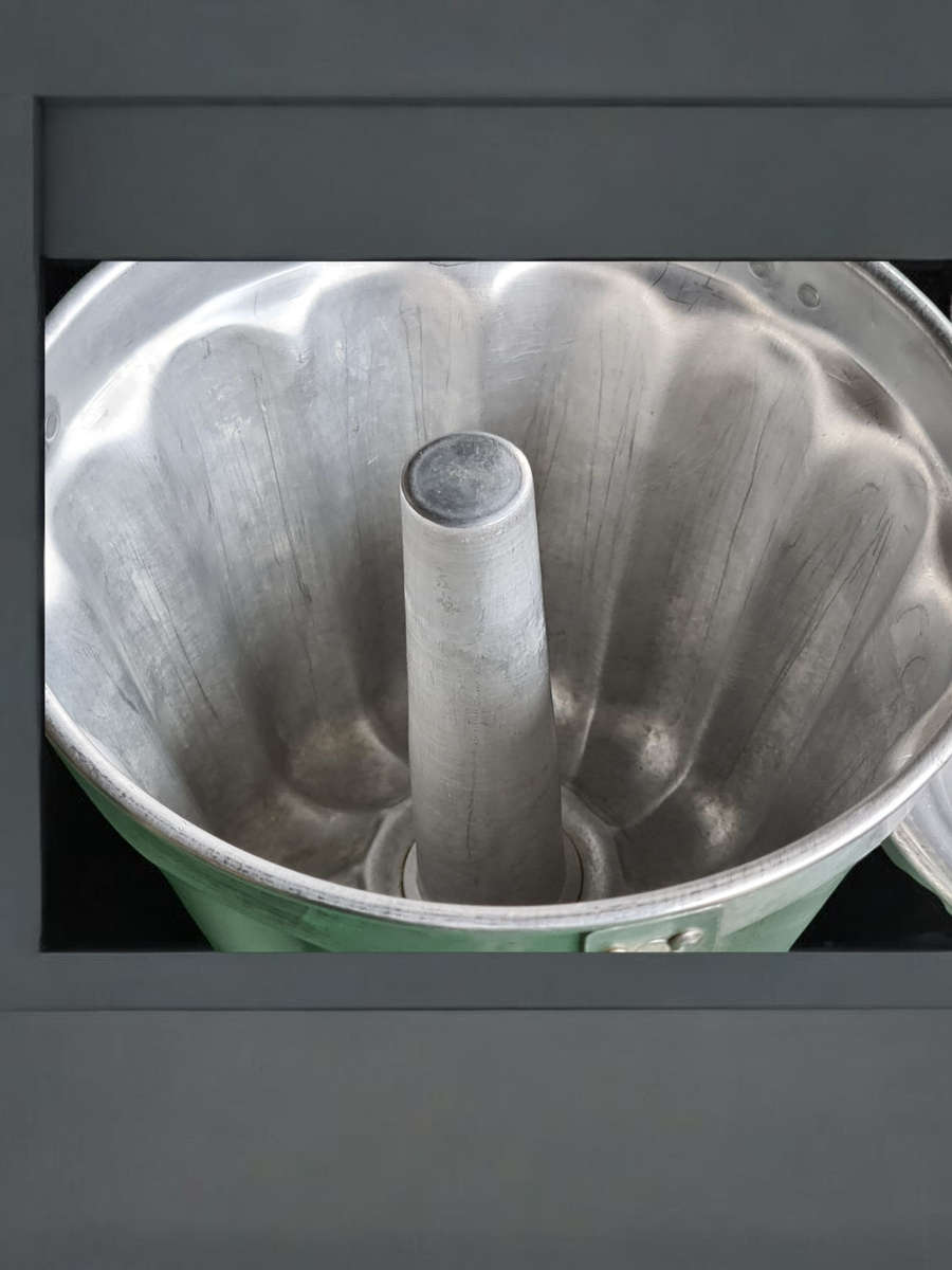 Vintage Steam Pudding Mold