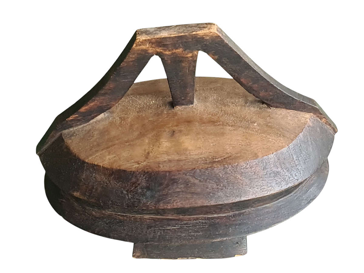 African: Serving bowl with lid