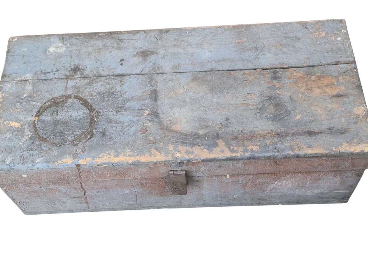 Vintage Tool Kist with 2 drawers inside