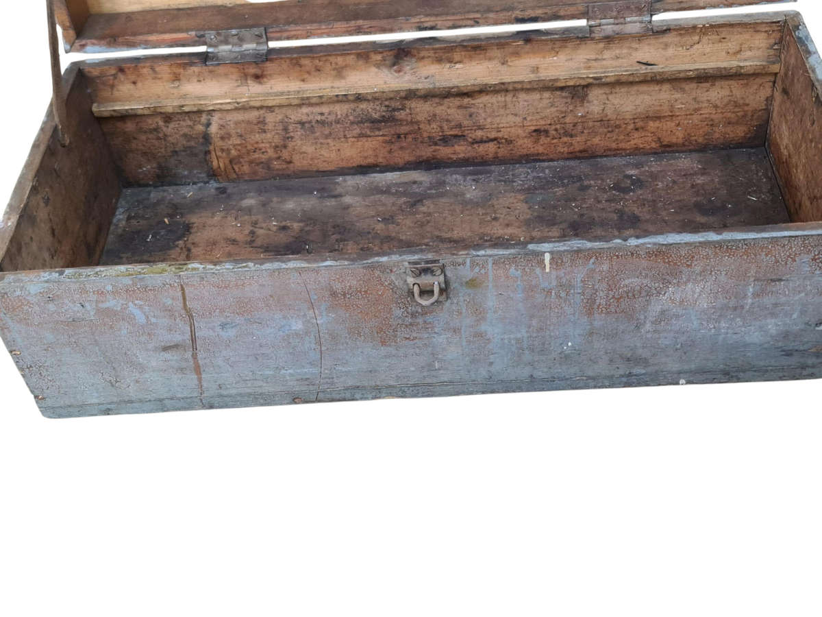 Vintage Tool Kist with 2 drawers inside