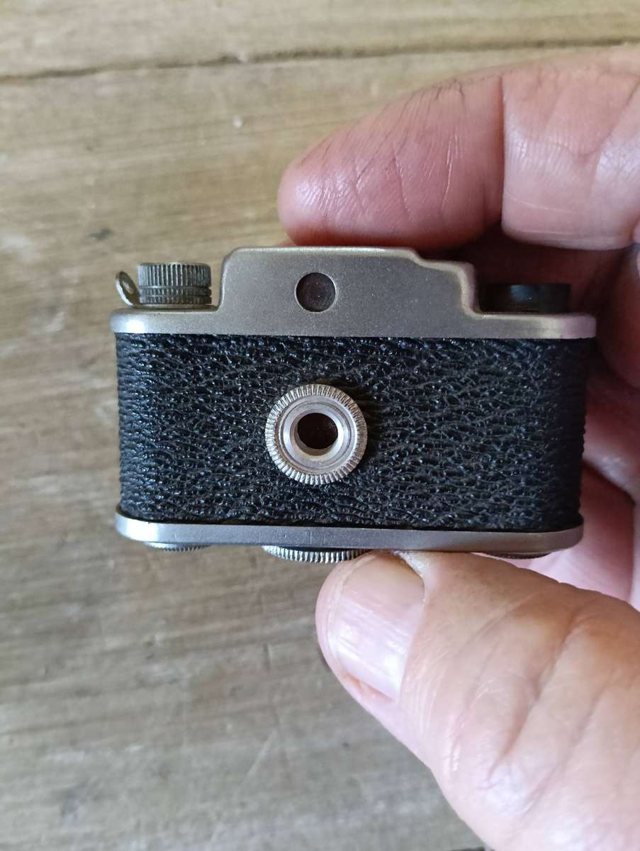 VINTAGE SPY CAMERA, MINIATURE.