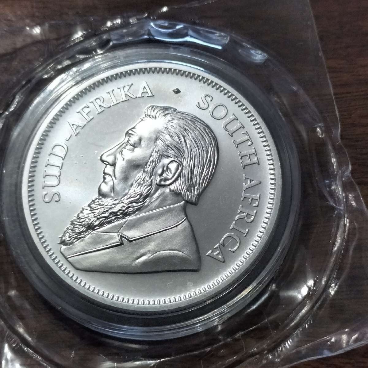 RARE 2018 SILVER KRUGER COIN. WITH "GREAT WALL OF CHINA" MARK.