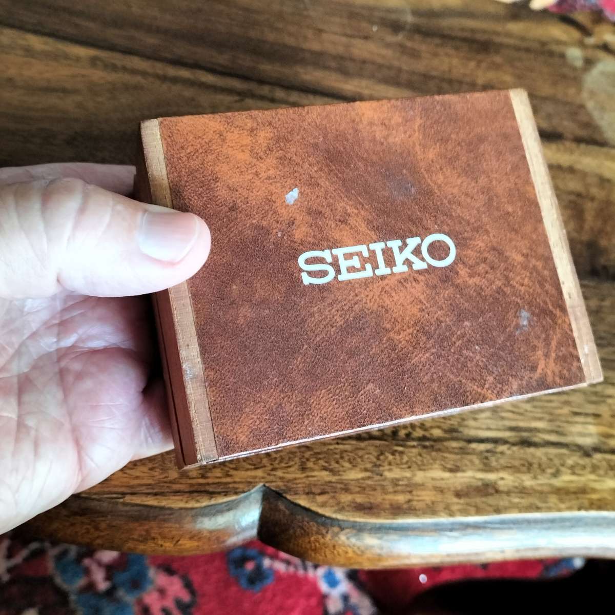 SEIKO MEN'S WATCH. WORKING.