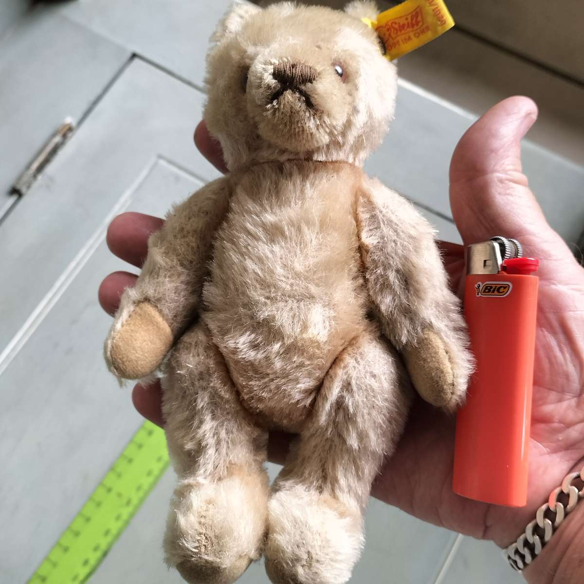 "STEIFF" TEDDY BEAR. RARE COLLECTABLE TOY.