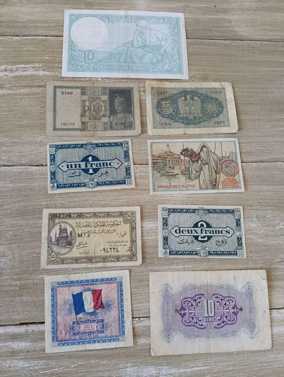 RARE MILITARY WW2 BANKNOTES COLLECTION.