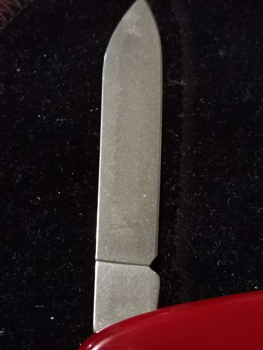 VICTORINOX COCA- COLA BRANDED KNIFE.
