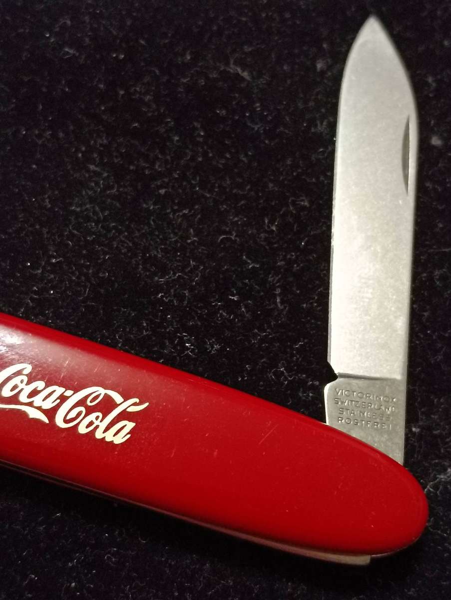 VICTORINOX COCA- COLA BRANDED KNIFE.