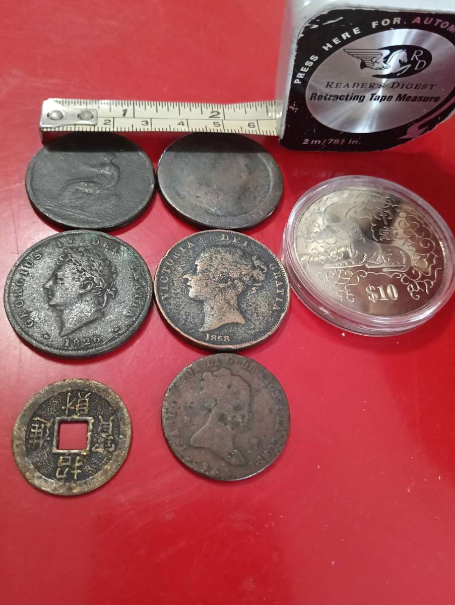 COIN COLLECTION, 7 COINS.