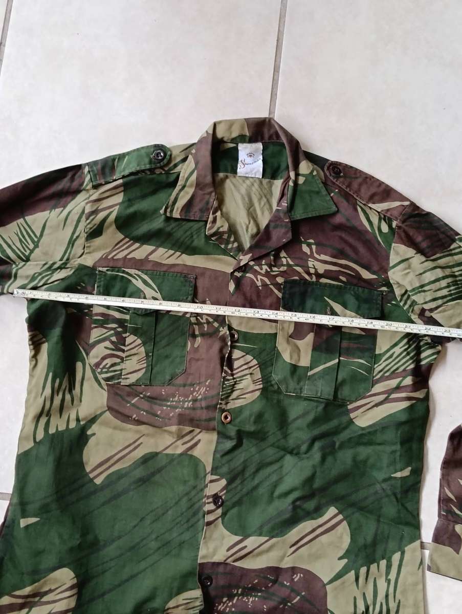 RHODESIA ARMY LONG SLEEVE SHIRT.