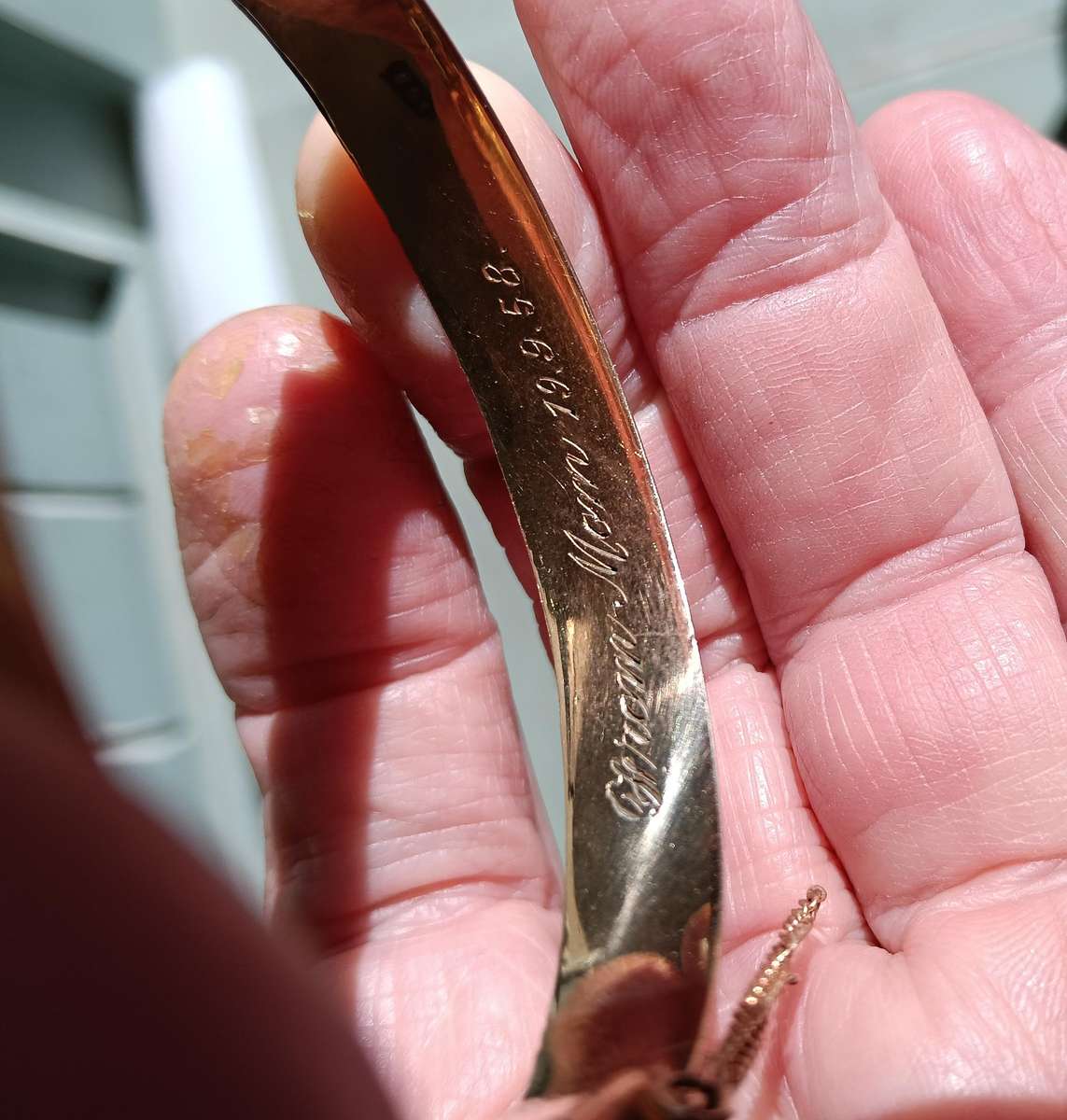 9ct Gold Metal/Bronze Core Bangles