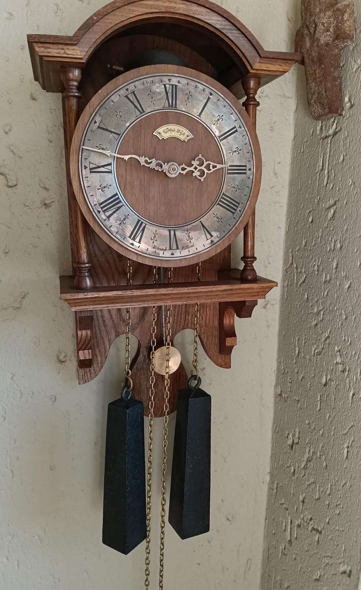 WARMINK, HOLLAND. TEMPUS FUGIT WALL CLOCK.