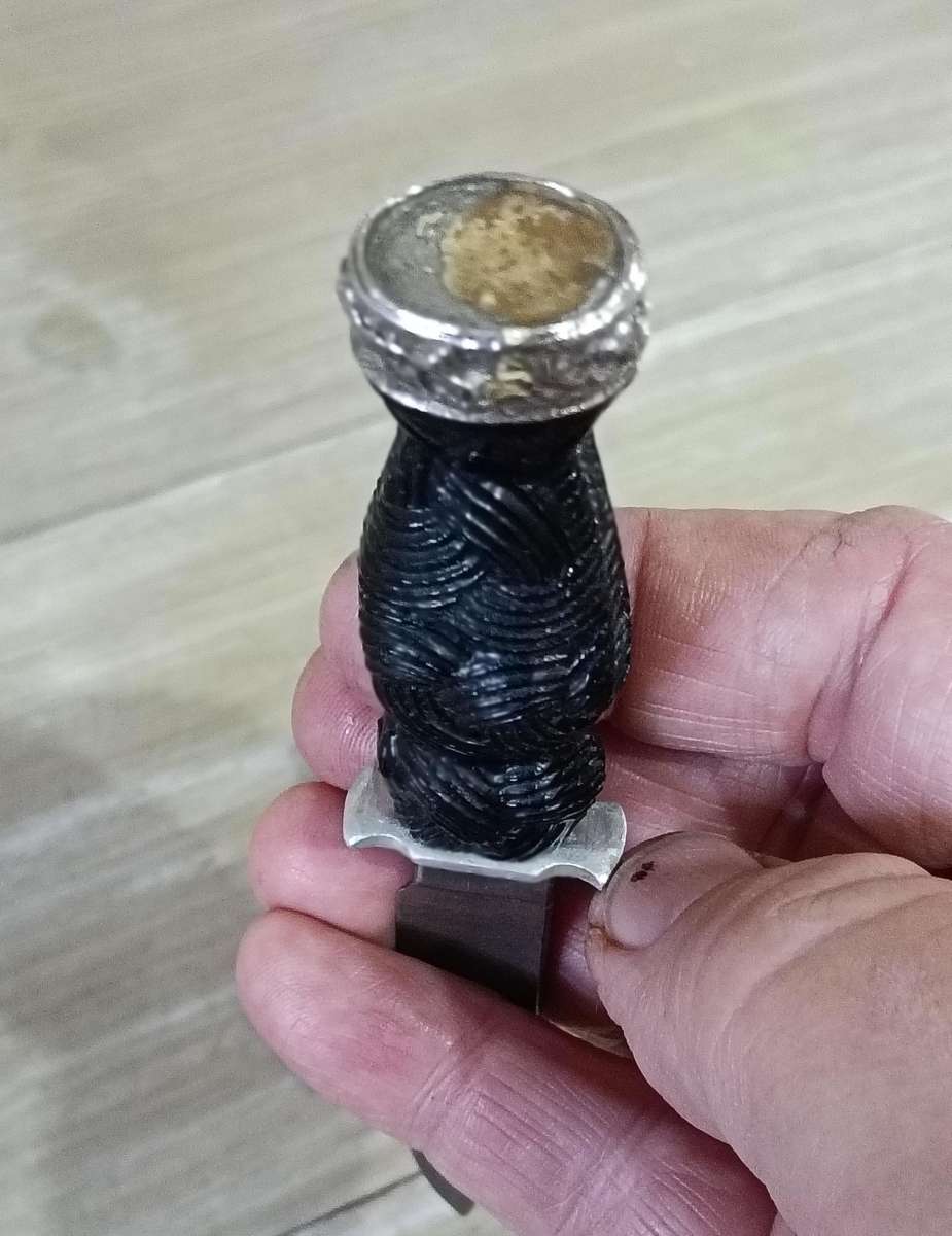 VINTAGE SCOTTISH DAGGER.