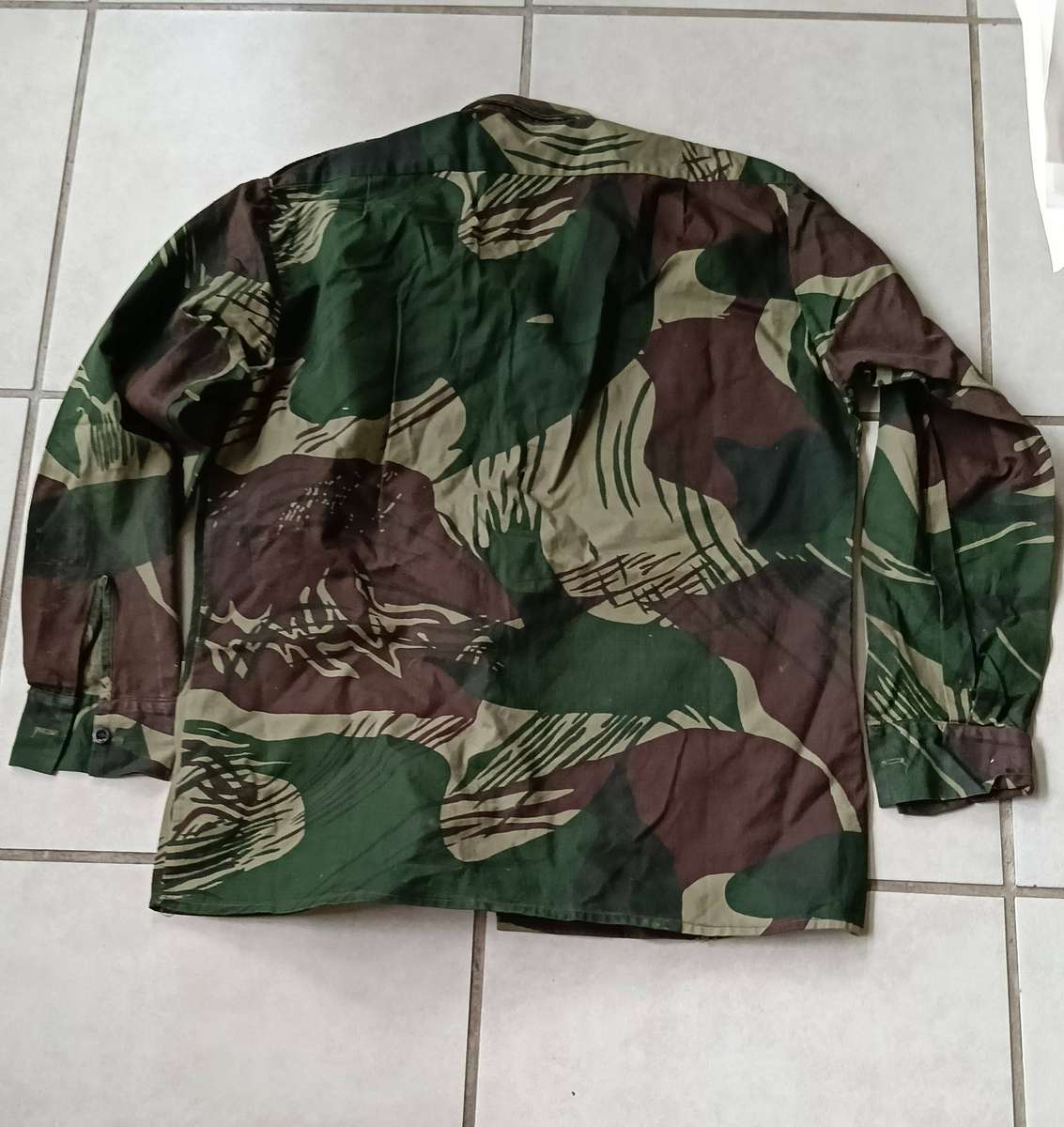 RHODESIA ARMY LONG SLEEVE SHIRT.