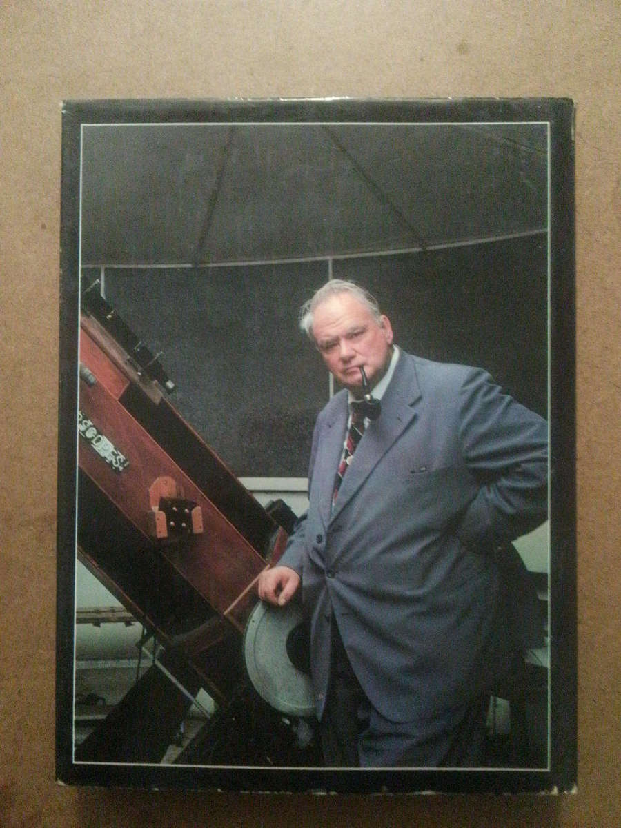 Patrick Moore - the Unfolding Universe