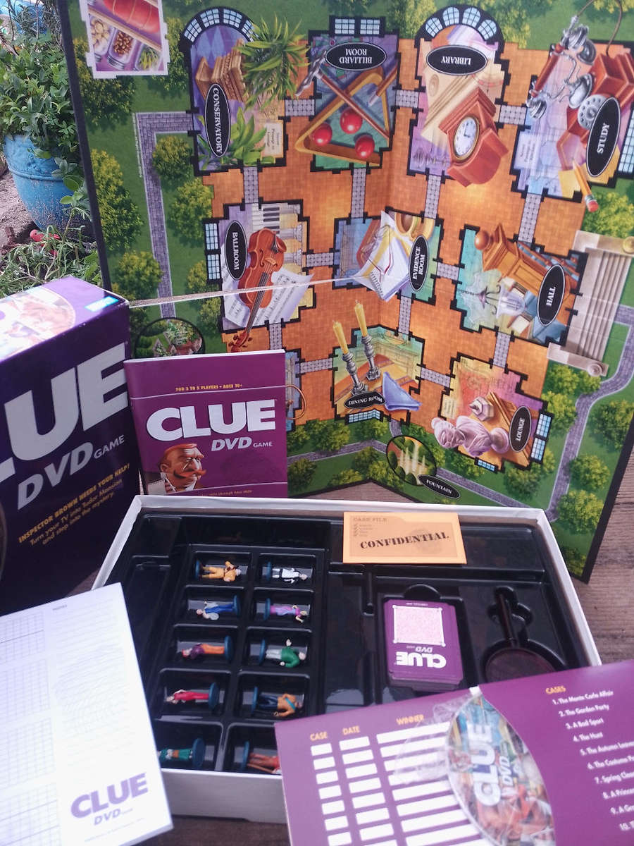 Clue DVD game ( Boardgame )