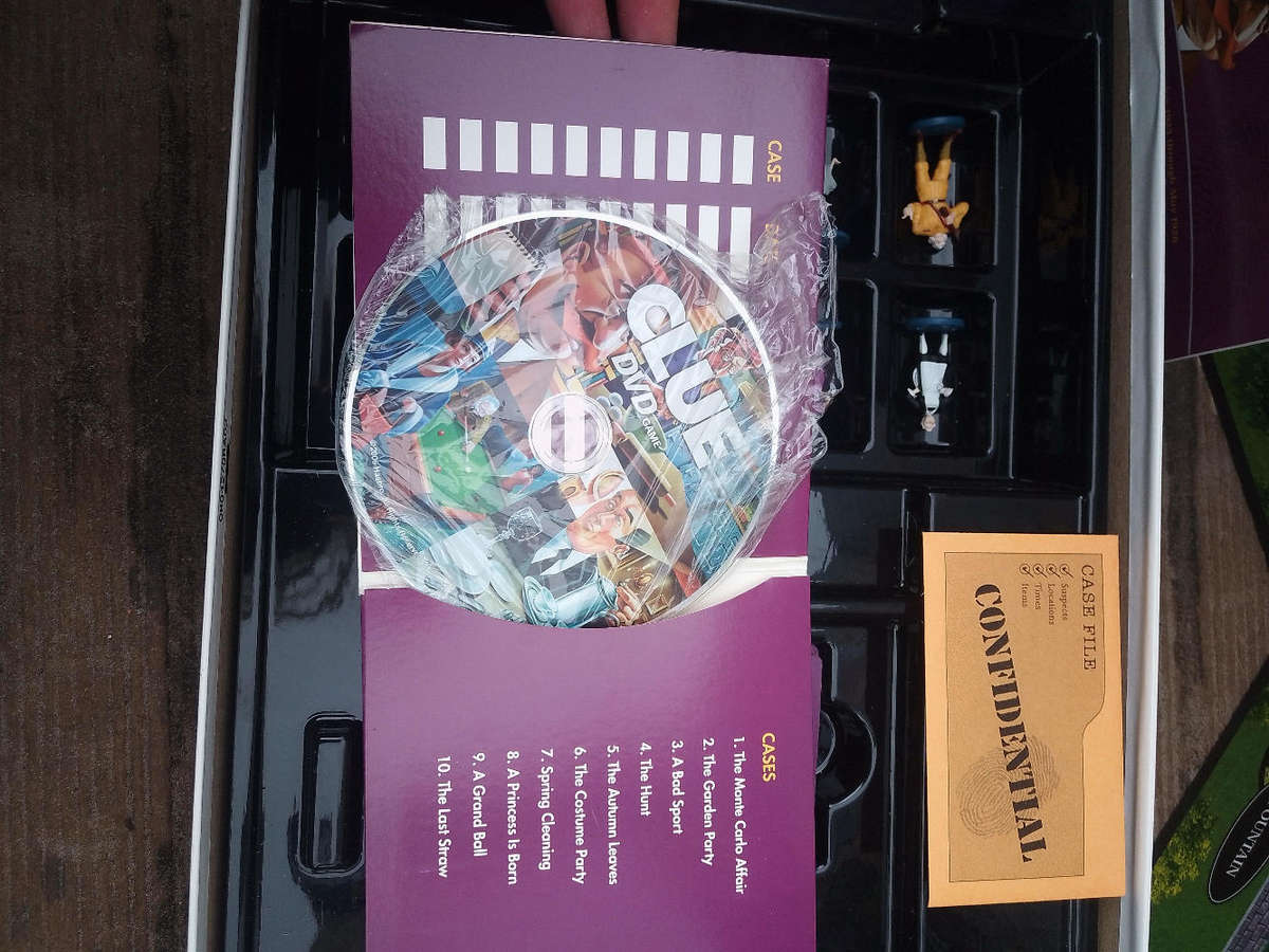 Clue DVD game ( Boardgame )