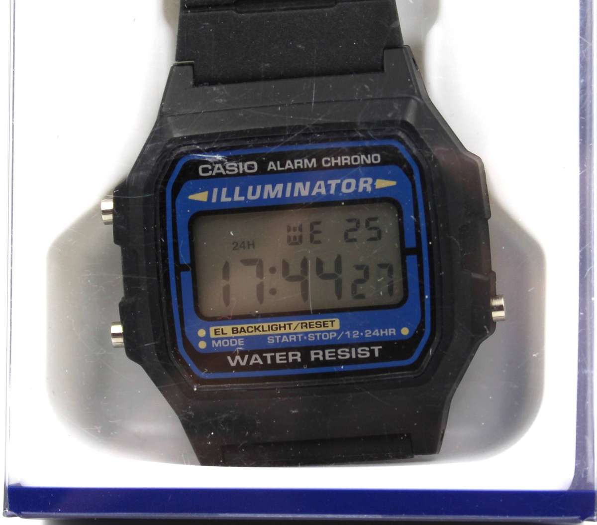 CASIO F-105W WATCH