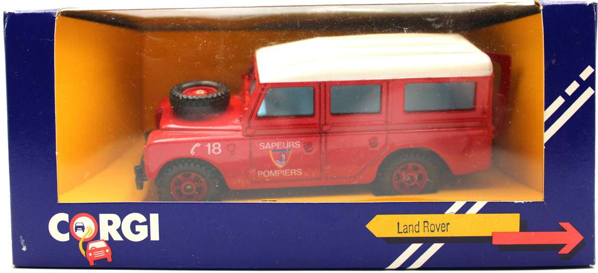 Corgi - 3x Land Rovers