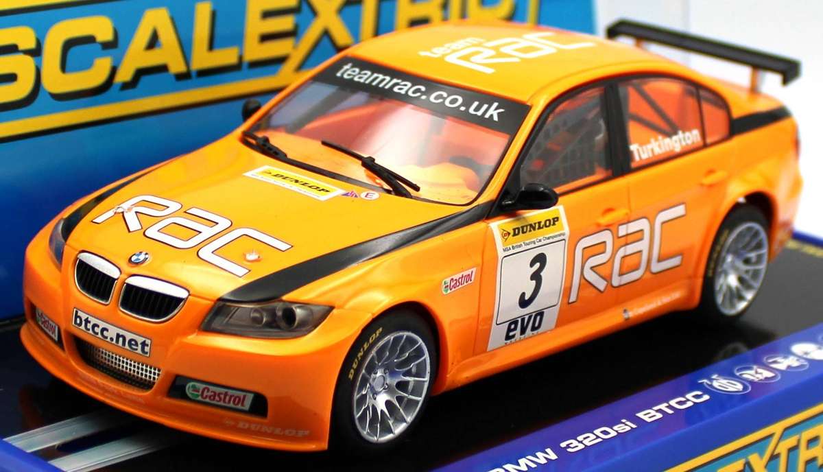 SCALEXTRIC - C2714_C2909 - 2x NEW BMW 320si - A PRIAULX No.1 & TEAM RAC No.3