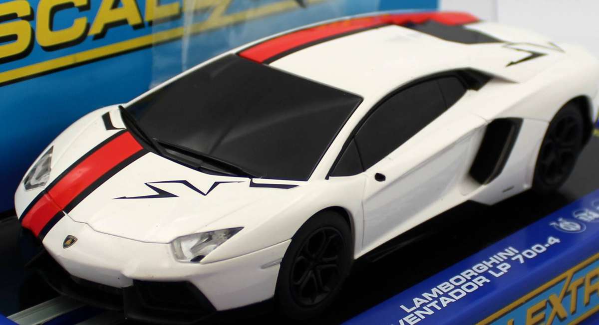 SCALEXTRIC - C2093_ C3526 - 2x Used Lamborghini Diablo TENG TOOLS and Lamborghini Aventador