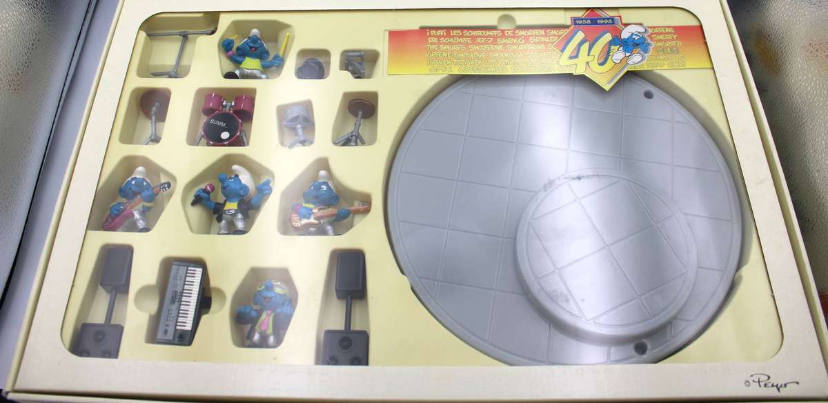 SMURF SCARCE 1998 40th ANNIVERSARY BAND SET