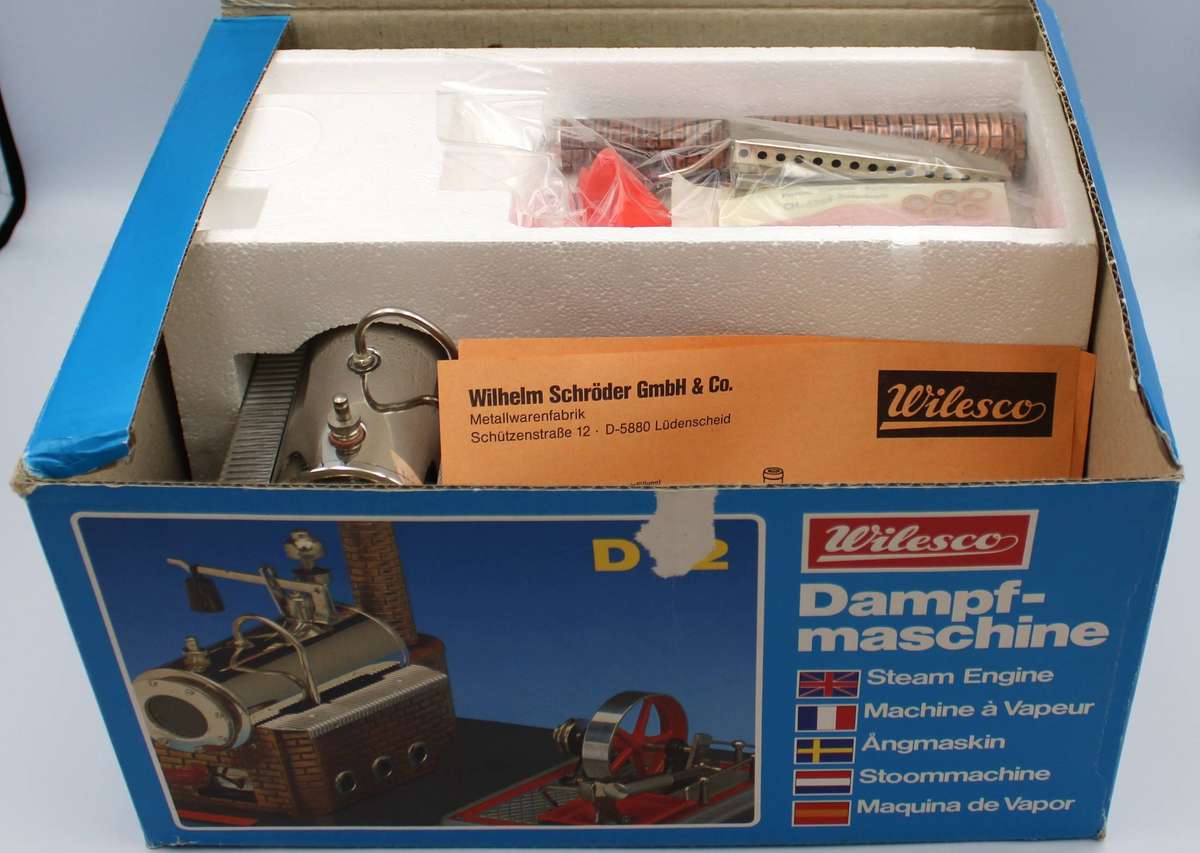 OLD WILESCO D12 MODEL STEAM ENGINE with WEIGHTED STEAM WHISTLE - MIB