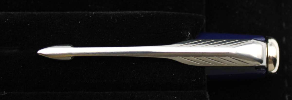 PARKER SONET BLUE BALLPOINT PEN - UNUSED BOXED WITH POUCH