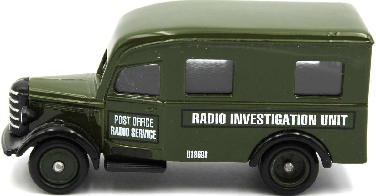 LLEDO DIECAST - 3X POLICE_POST OFFICE SETS INC. 2X LIMITED EDITIONS - 9 VEHICLES