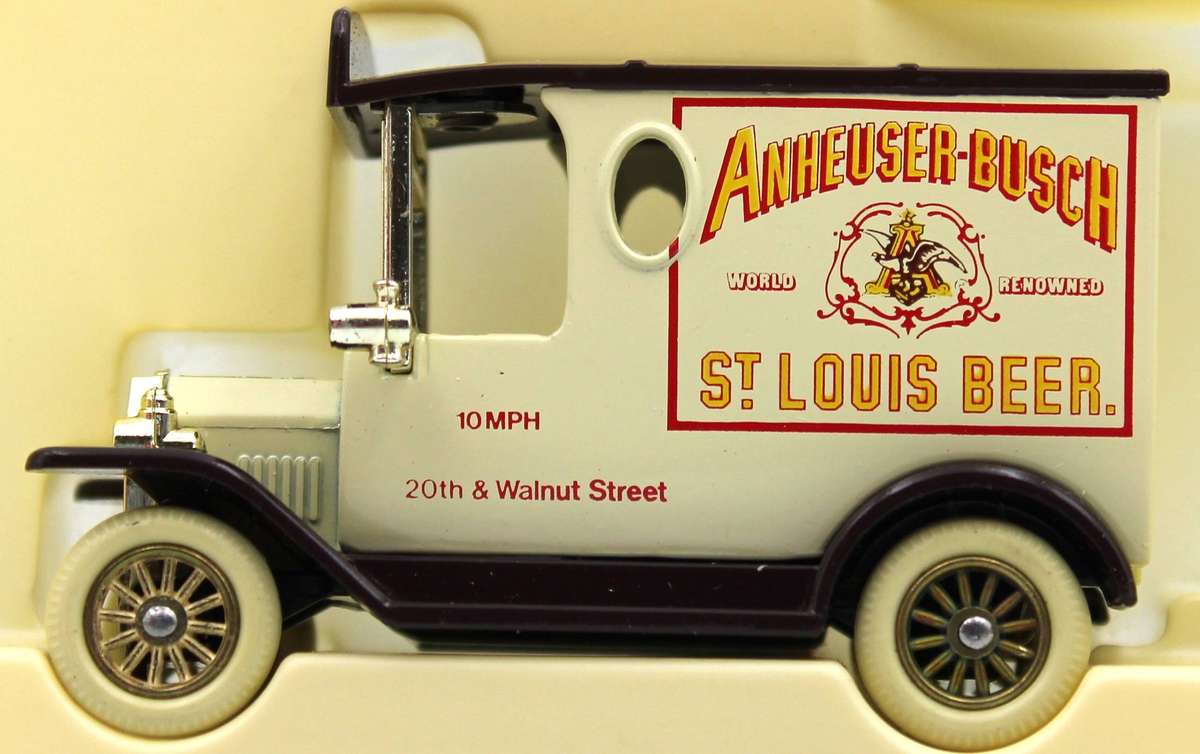 LLEDO DIECAST - 9X 1988 BUDWEISER VEHICLES - MINT BOXED