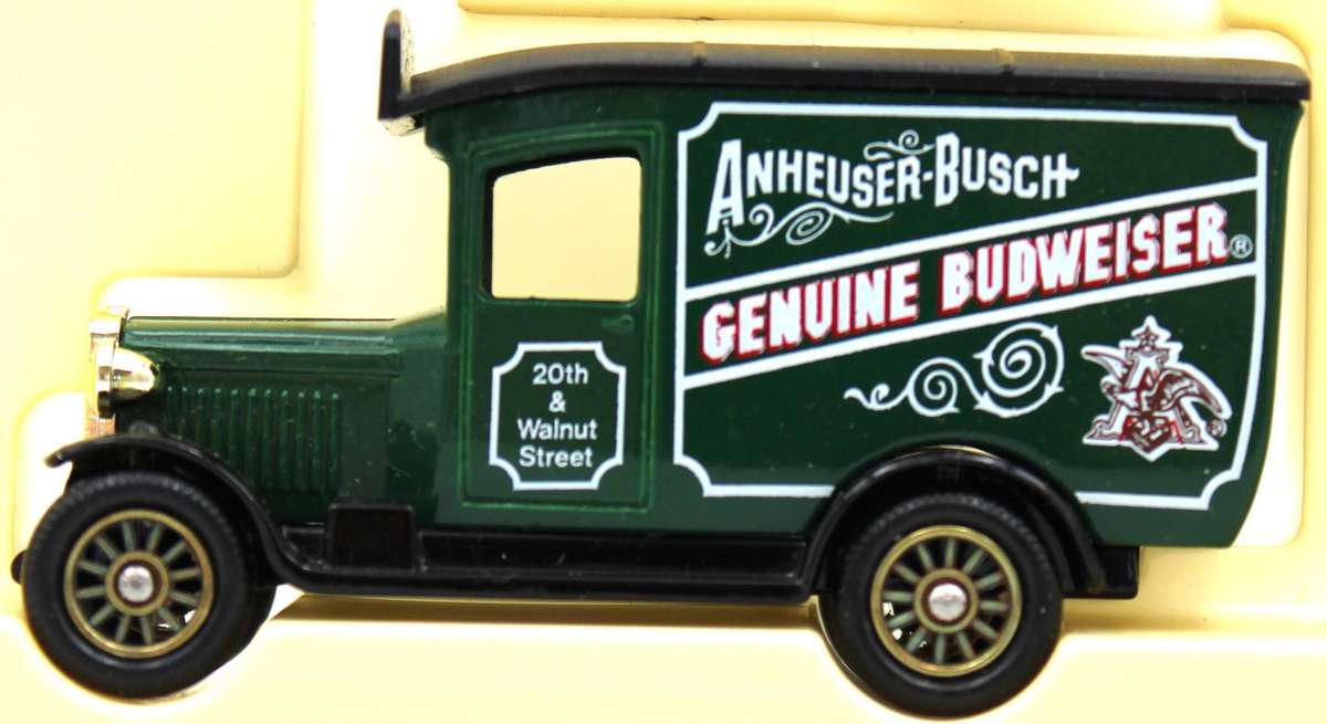 LLEDO DIECAST - 9X 1988 BUDWEISER VEHICLES - MINT BOXED