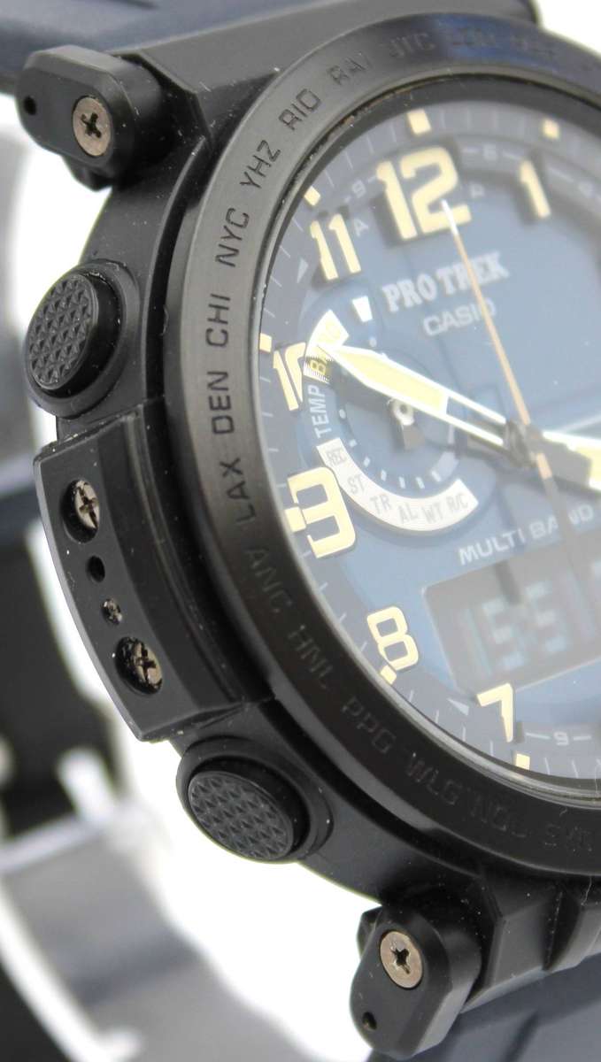 CASIO PRO TREK TOUGH SOLAR MULTI-BAND - PRW-6600Y WATCH - OPEN BOX