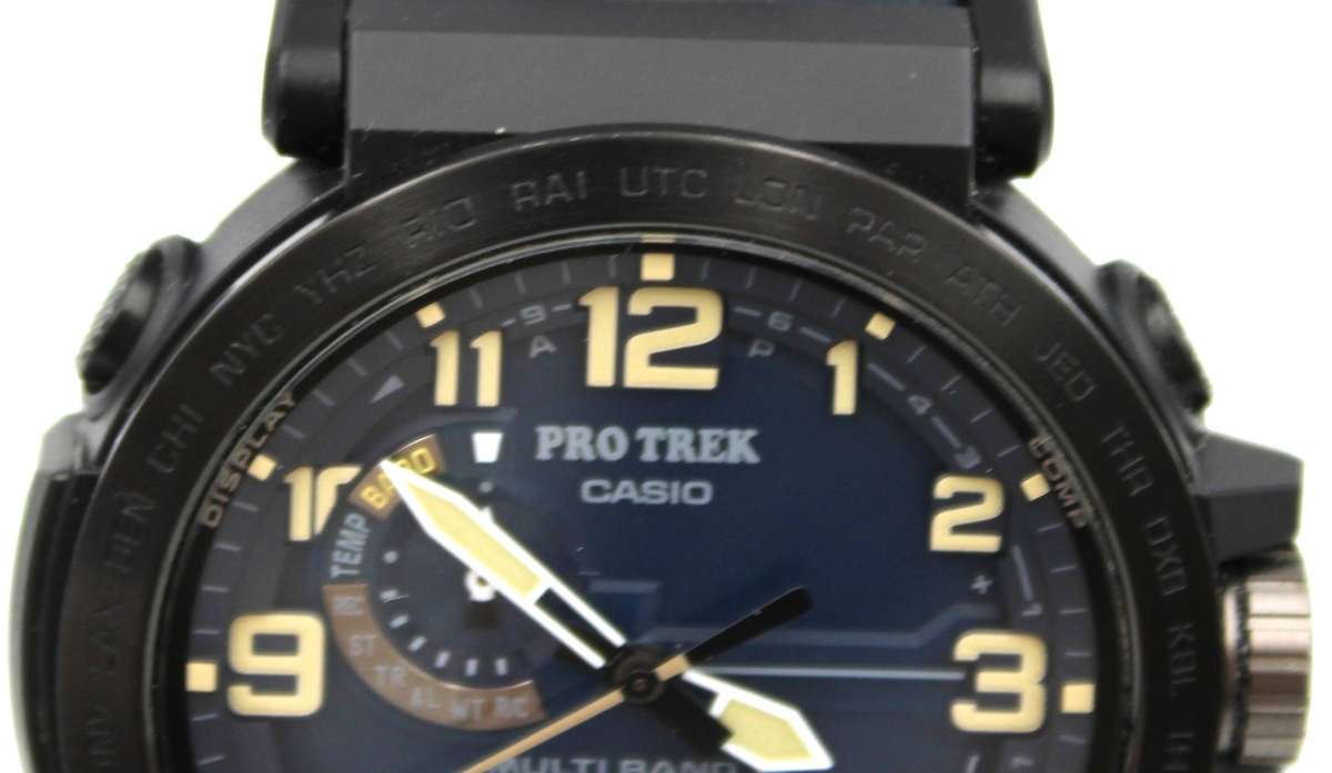 CASIO PRO TREK TOUGH SOLAR MULTI-BAND - PRW-6600Y WATCH - OPEN BOX
