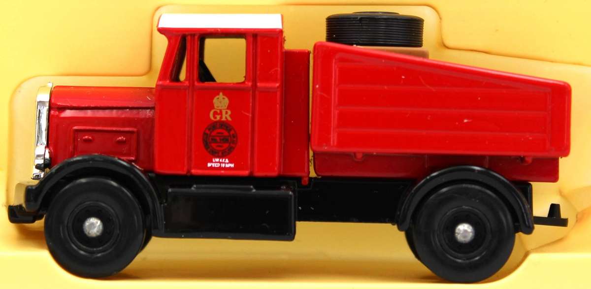 LLEDO DIECAST - 80 SERIES - 8X 1937 SCAMMELL TRACTOR, BRITISH RAILWAYS, CIRCUS ETC.