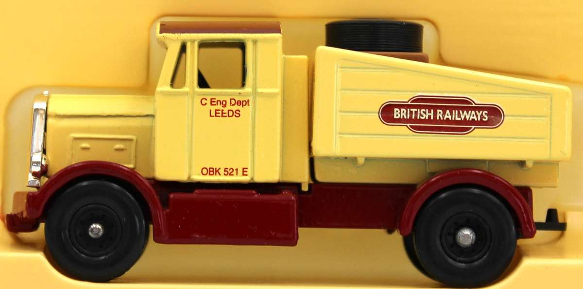 LLEDO DIECAST - 80 SERIES - 8X 1937 SCAMMELL TRACTOR, BRITISH RAILWAYS, CIRCUS ETC.