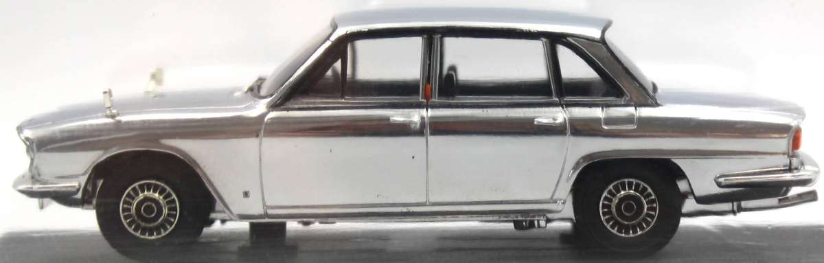 LLEDO VANGUARDS MEMBERS EXCLUSIVE - TRIUMPH 2000 - LCC10 - VA08209 - LIMITED EDITION CHROME FINISH