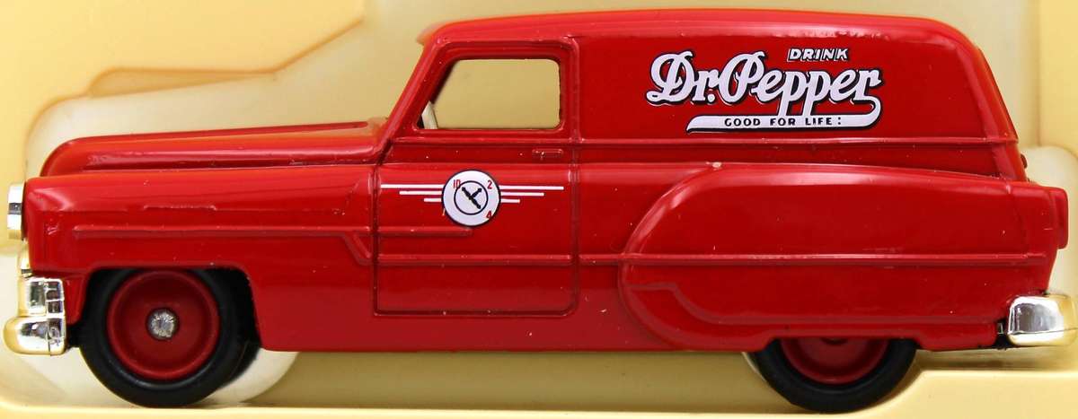 LLEDO 61 SERIES - PART 1 - 10x 1953 PONTIAC DELIVERY VANS
