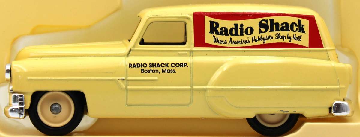 LLEDO 61 SERIES - PART 1 - 10x 1953 PONTIAC DELIVERY VANS