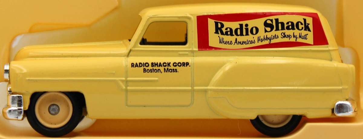 LLEDO 61 SERIES - PART 2 - 9x 1953 PONTIAC DELIVERY VANS