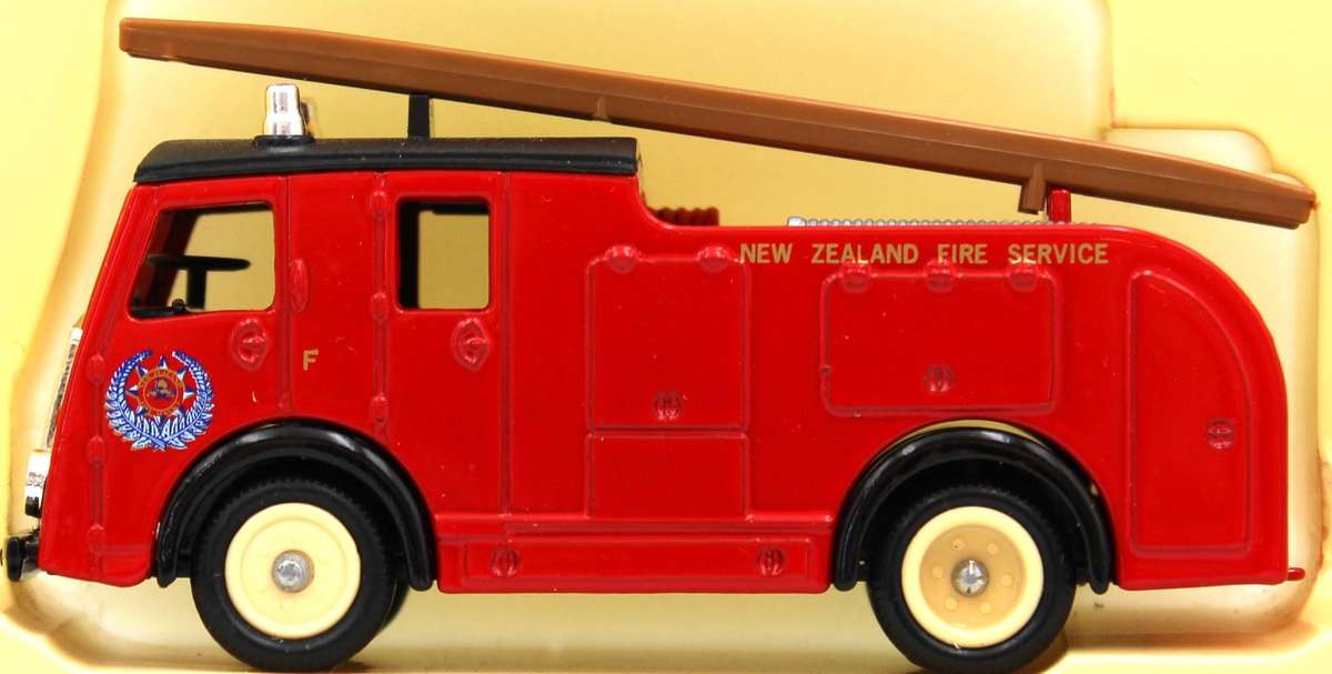 LLEDO 60 SERIES - PART 1 - 12x 1958 DENNIS F8 FIRE ENGINES - 3 VARIETIES & 2 LIMITED EDITIONS