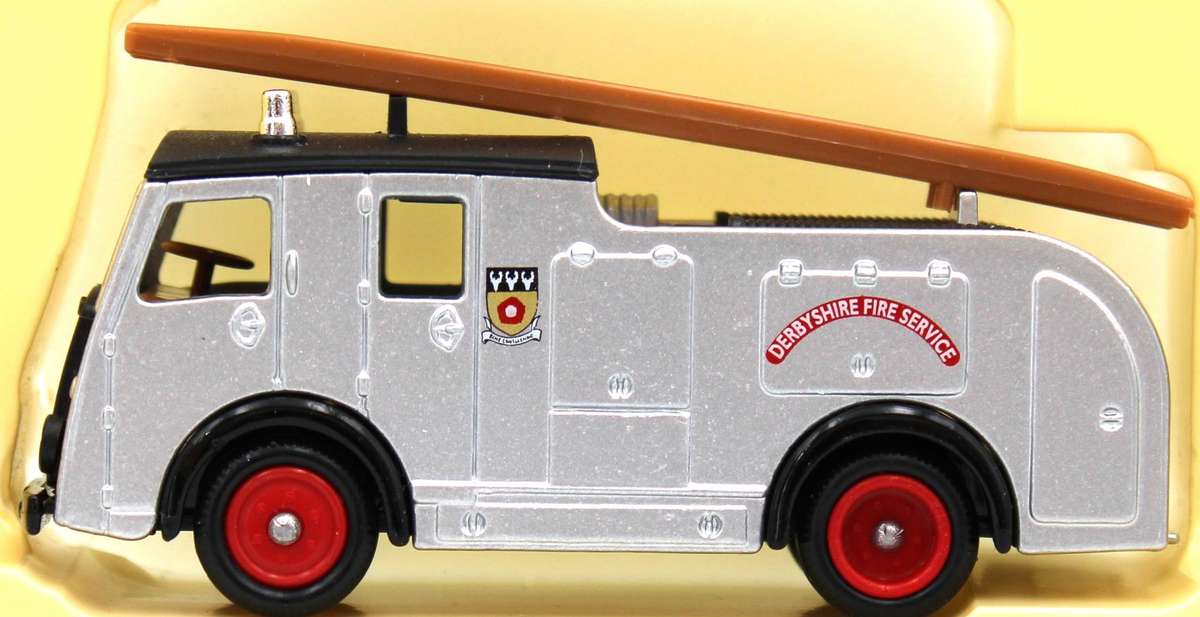 LLEDO 60 SERIES - PART 1 - 12x 1958 DENNIS F8 FIRE ENGINES - 3 VARIETIES & 2 LIMITED EDITIONS