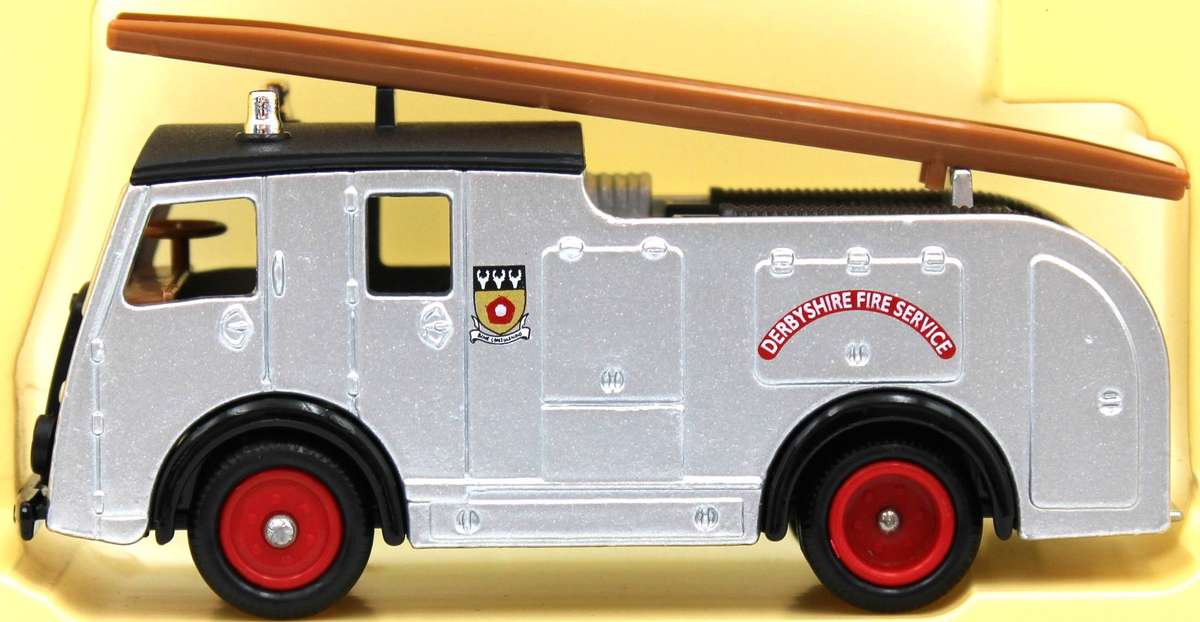 LLEDO 60 SERIES - PART 2 - 10x 1958 DENNIS F8 FIRE ENGINES - 2 LIMITED EDITIONS